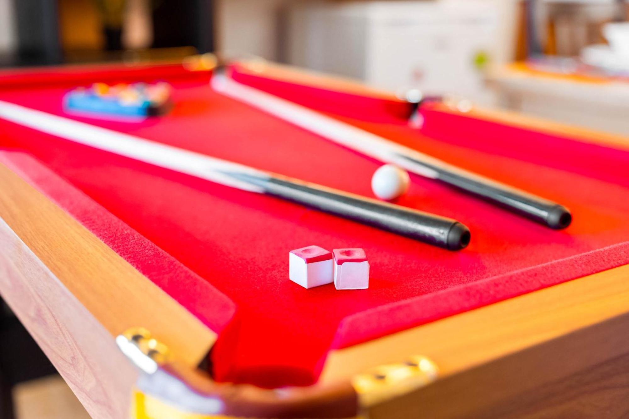 Central Flat Pool Table Balcony Шефилд Экстерьер фото